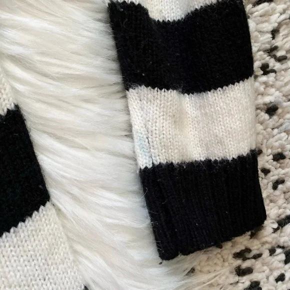 *sold* Oh Snap’ Gingerbread Man Ugly Sweater - Picture 6 of 8